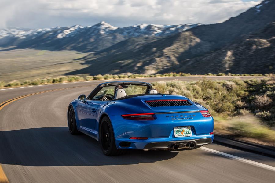  Porsche 911 Carrera GTS Cabriolet (991) 2017 года  (NA) (фото 7 из 30)